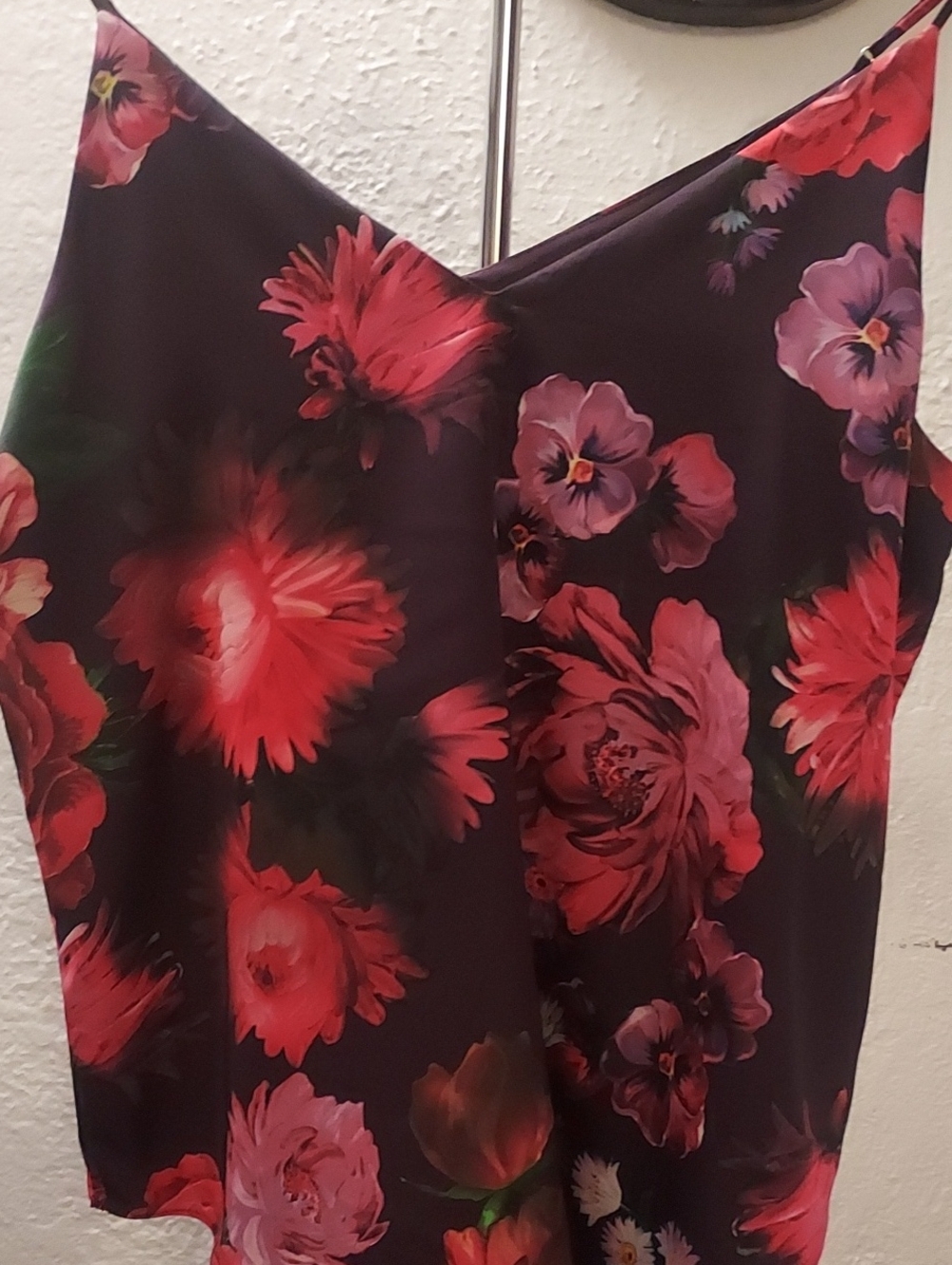 Express Purple Floral V-Neck Cami with Red and Pink Blooms NWT